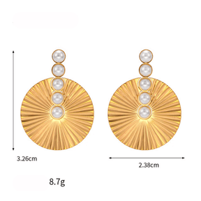 Brinco Circular Cravejado em Pérola ou Zircônia