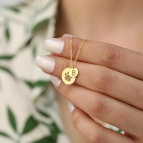 Colar Patinha Life & Inicial | Colar + Pingente Banhado em Ouro 18k [Personalização Grátis]