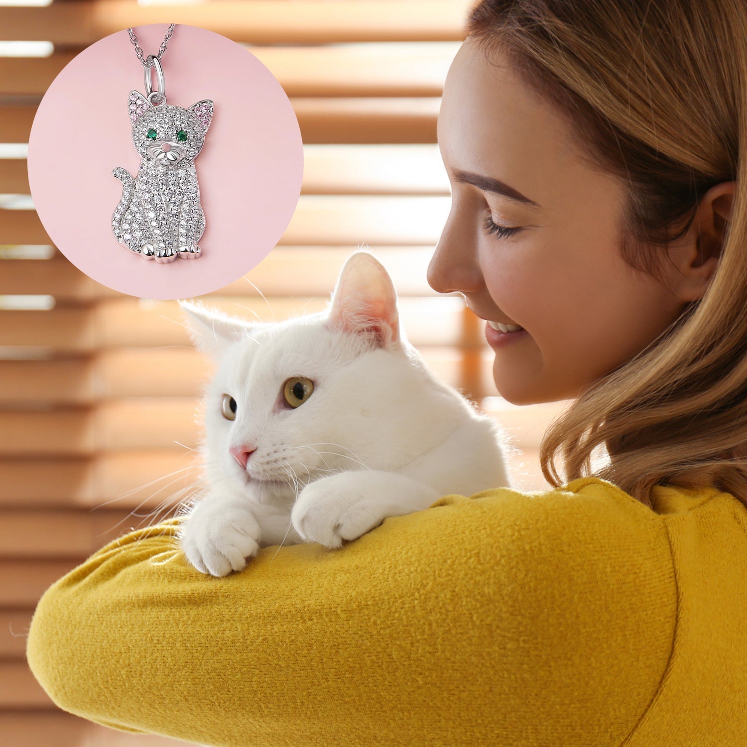 Colar + Pingente de Gato | Banhado em Ouro 18K