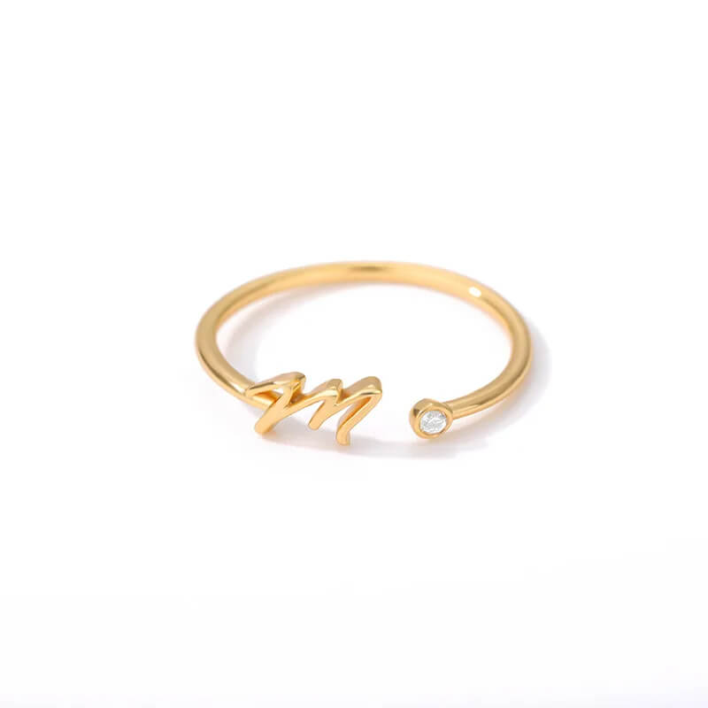 Anel minimalista com inicial banhado em ouro 18k impermeável