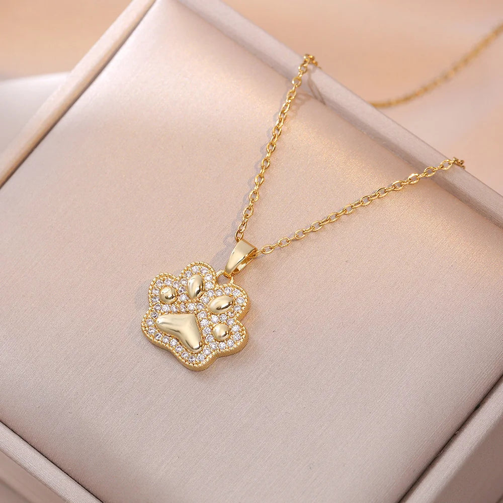 Colar Pata de Amor | Banhado a Ouro 18K