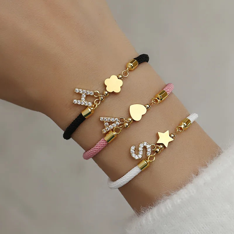 Pulseira Personalizada Heart com Iniciais | Pingente Duplo Banhado em Ouro 18k