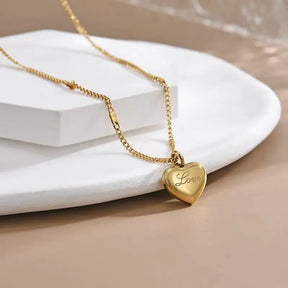 Colar Coração de Pêssego | Banhado em Ouro 18k